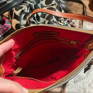 Dooney & Bourke grey pebble grain crossbody